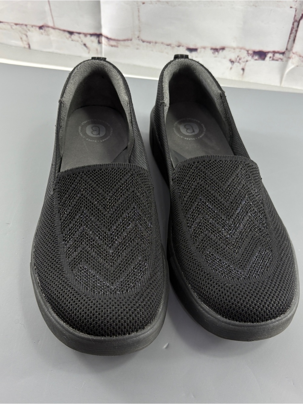 Bzees March On Women's Comfort Black Slip-On Moccasins 10M